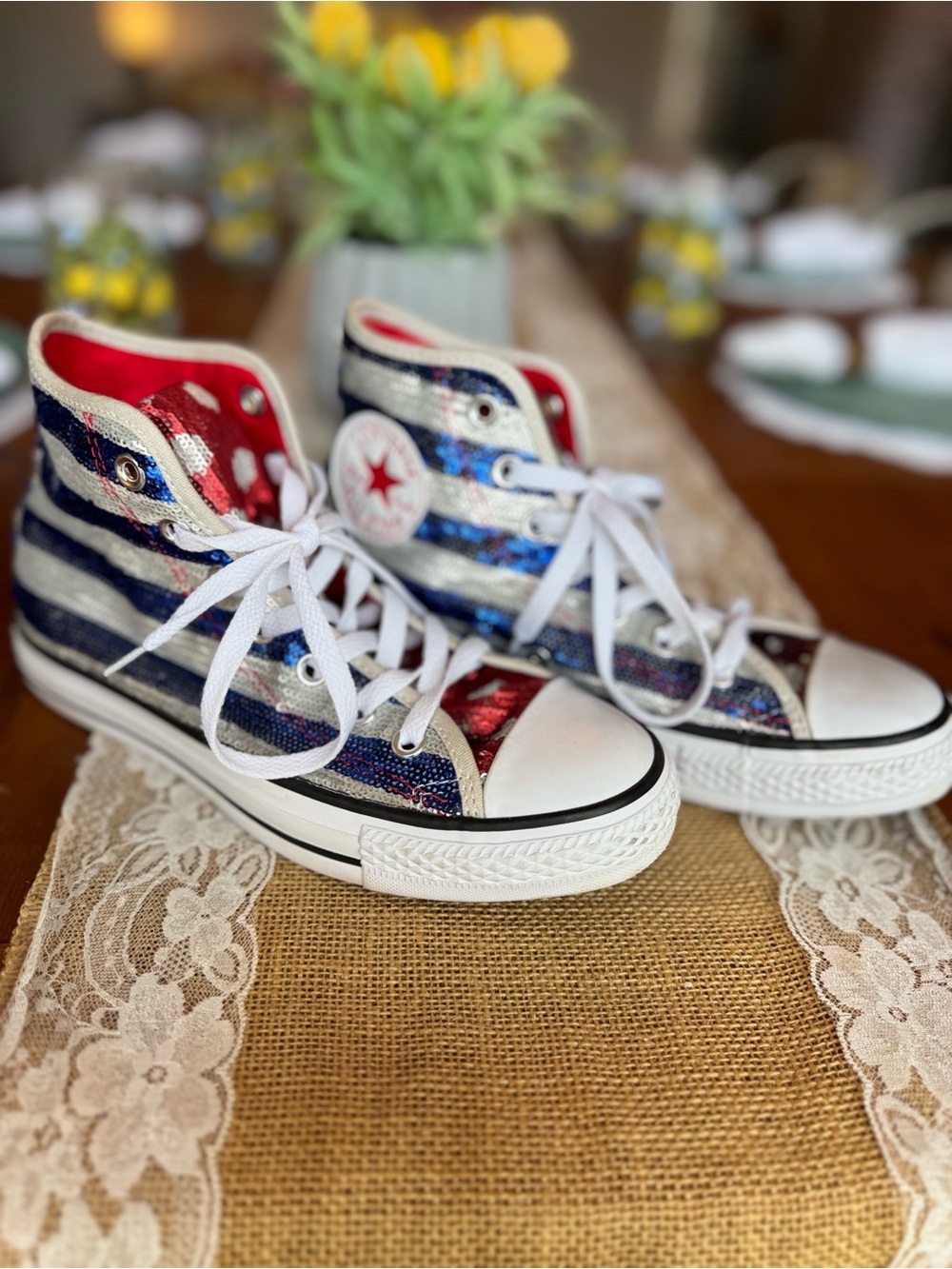 CONVERSE CHUCK TAYLOR AMERICAN FLAG SEQUIN RUNNERS Womens Sz 7 Hi Top Shoes RARE